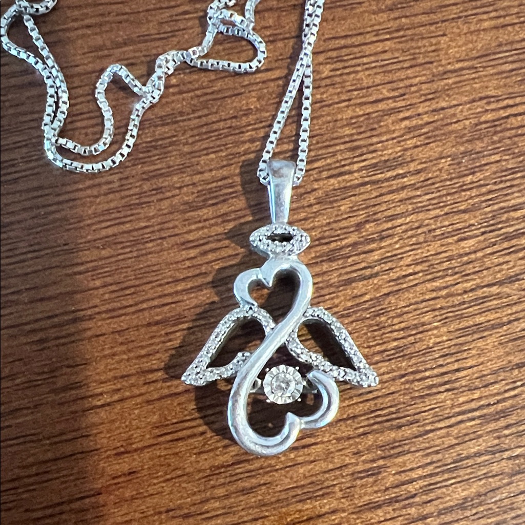 Elegant Silver Angel Pendant